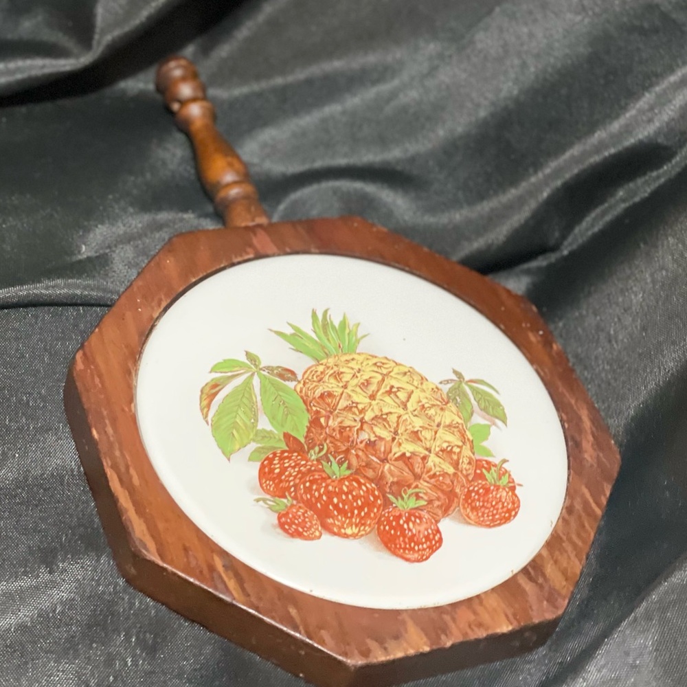 Vintage Wooden/Ceramic Trivet w/ Handle Serving Board Cheese Cutting Chaucuterie